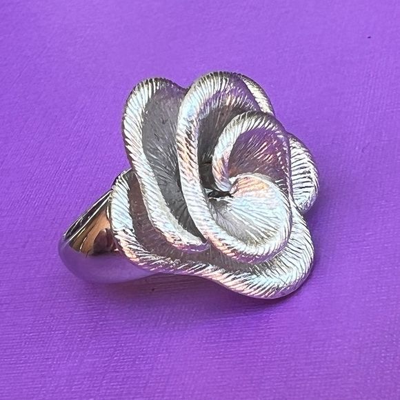 Effy Collection 925 Flower Statement Ring Size 8 NWOT
